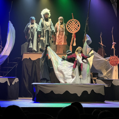 Театр кукол «Сказка» представил премьеру спектакля  «Хай Ээзи. Начало»