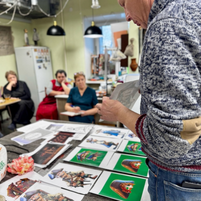 За кулисами и на сцене кипит работа над главной премьерой весны!