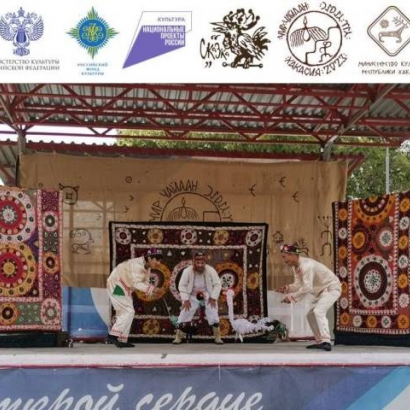 Артисты из Таджикистана приглашают на "Навруз"