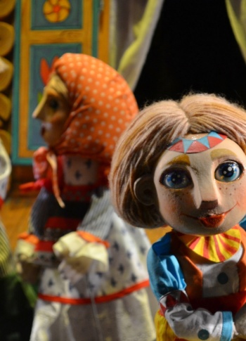 Гуси-Лебеди