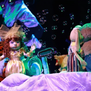 "Волшебная ночь или когда оживают игрушки" и новогодняя интермедия "Лунный цветок"